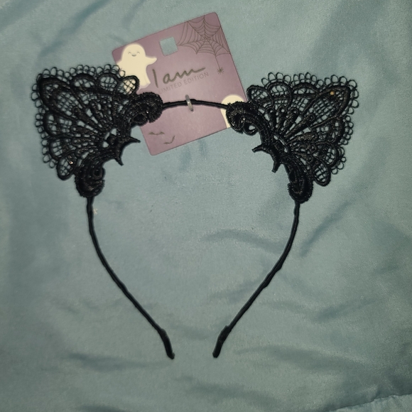 I.AM.GIA Black Lace Bat Ear Headband - Picture 2 of 2
